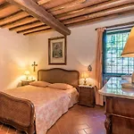 Villa Podere I Casini By Vacavilla