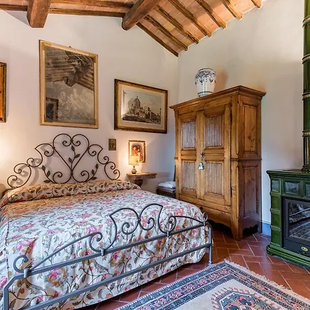 Villa Podere I Casini By Vacavilla *